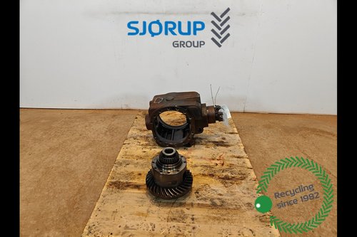 salg af New Holland B115C  Rear axle differential