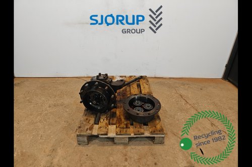 salg af New Holland B115C RIGHT Rear axle final drive