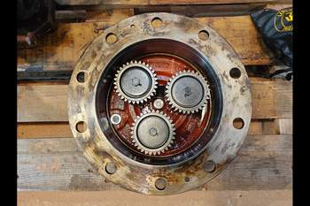 salg af Foraksel Slutdrev New Holland B115C VÄNSTER