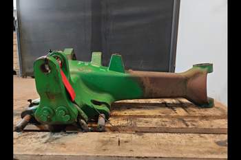 salg af John Deere 6150M LEFT Front axle house