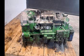 salg af Gearkasse John Deere 6150M AQ