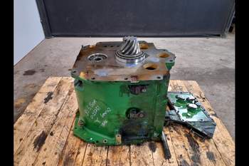 salg af Gearkasse John Deere 6150M AQ