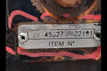 salg af Foraksel New Holland T7.200