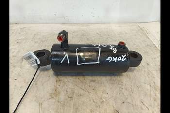 salg af Liftcylinder New Holland T7.260