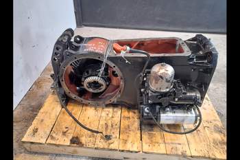 salg af Hinterachsen Massey Ferguson 4255 