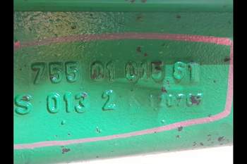 salg af Foraksel John Deere 7530