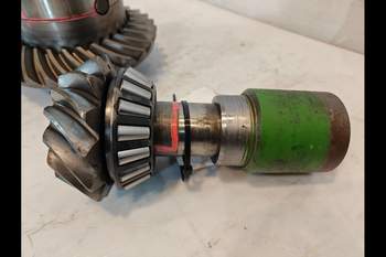 salg af Foraksel Differentiale John Deere 7530