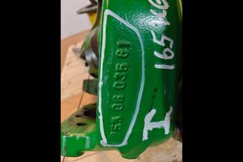 salg af Foraksel Slutdrev John Deere 7530 HÖGER