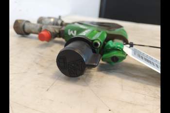 salg af Fjernudtagsventil John Deere 6620
