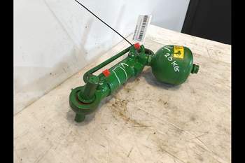salg af Affjedringscylinder John Deere 6250R