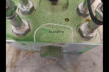 salg af Affjedringsventil John Deere 6R 250