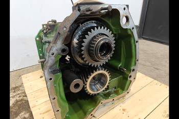 salg af Gearkasse John Deere 6R 250 AP