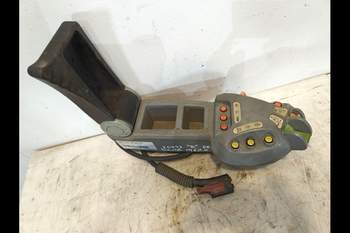 salg af Armlæn Deutz Agrotron M620