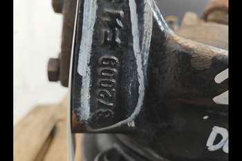 salg af Slutdrev Deutz Agrotron M620 Venstre