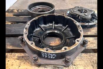 salg af Endandtrieb Vorderachse New Holland T7.270 RECHT
