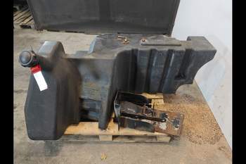 salg af Dieseltank Case MX135