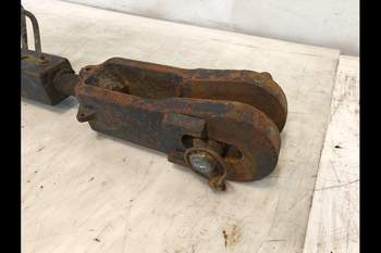 salg af Liftspindel Case MX135 Venstre