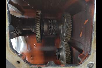 salg af Avskilt Växellådor Case MX100C 