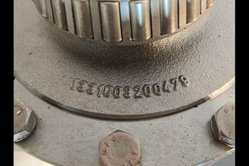 salg af Diffentiale Deutz Agrotron M640