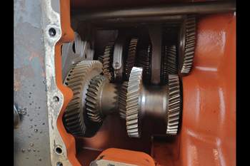 salg af Gearkasse Deutz Agrotron M640