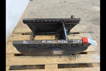 salg af Træk Deutz Agrotron M640