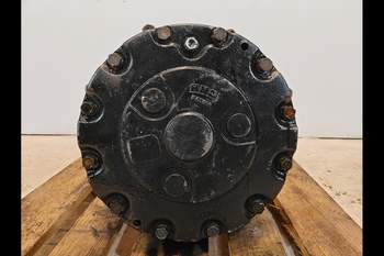 salg af Case Puma 185 LEFT Front axle final drive