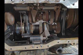 salg af Gearkasse Case Puma 185