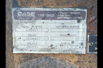 salg af Case 695 Rendegraver