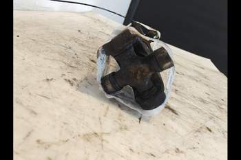 salg af Kardanaksel Case 695 Bag
