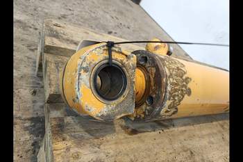 salg af Stikcylinder Case 695