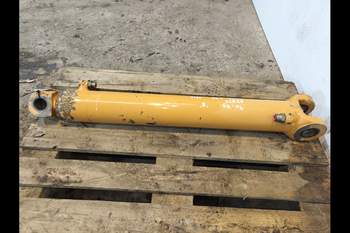 salg af Stikcylinder Case 695