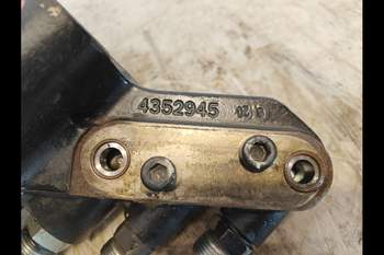 salg af Affjedringsventil New Holland T7.270