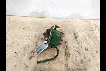 salg af Brændstofpumpe John Deere 6830