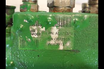 salg af Fod John Deere 6830