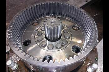 salg af John Deere 6830 RIGHT Front axle final drive