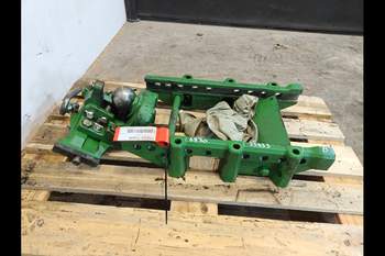 salg af Træk John Deere 6830