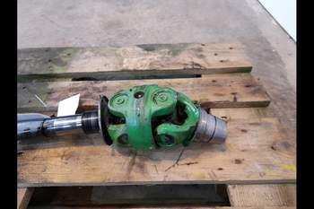 salg af Vorderachs Gelenkwelle John Deere 6920 RECHT