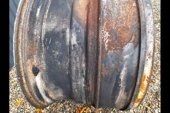 salg af Tvillinghjulsfælge 15X38