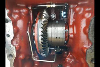 salg af Case MX135  Rear Transmission