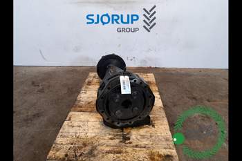 Case MX135 LEFT Rear Half Axle