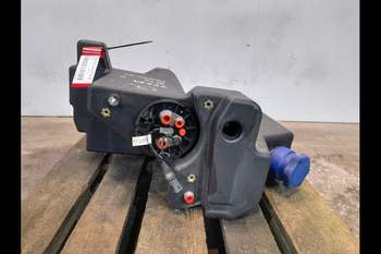 salg af Case Maxxum 150  AdBlue tank