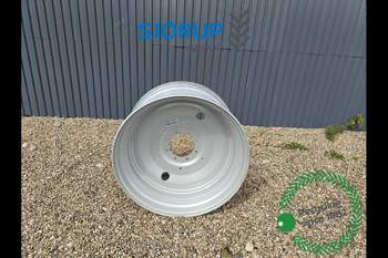 Case Maxxum 150 RIGHT Rear Rim