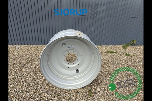 salg af Case Maxxum 150 LEFT Rear Rim