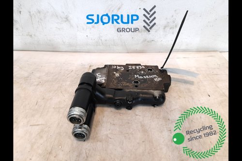 salg af Case Maxxum 150  Remote control valve