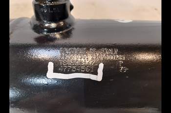 salg af Case Maxxum 150 LEFT Lift Cylinder