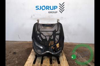 Case Maxxum 150  Engine Hood