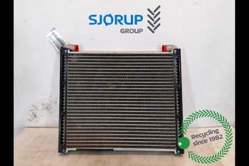 Case Maxxum 150  Oil Cooler