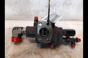 salg af Case Maxxum 150  Priority valve