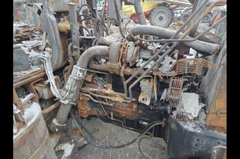 salg af New Holland T7.250 traktor