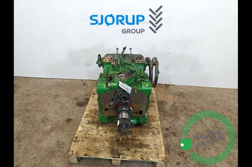 salg af Bagtøj John Deere 6420 S